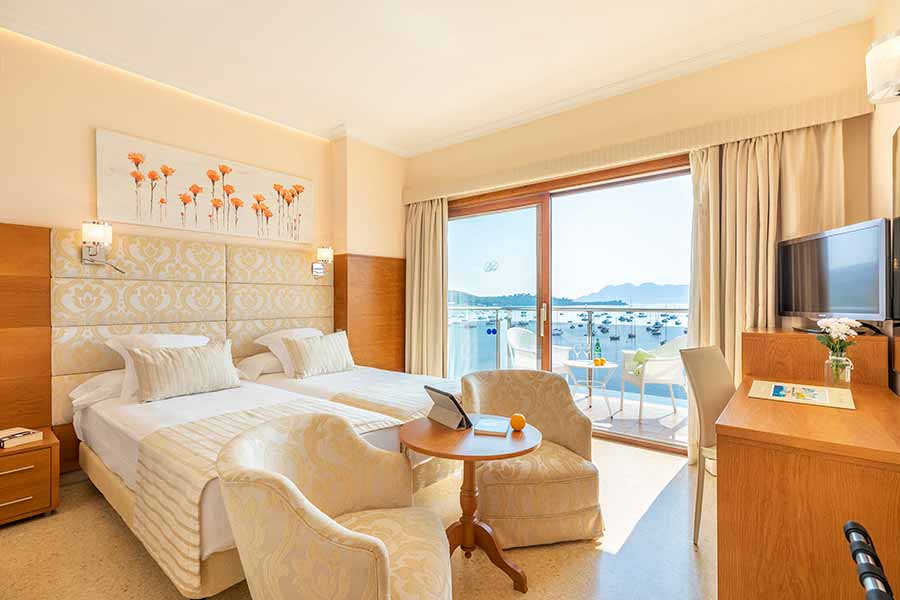 Balkon mit Meerblick hotel miramar mallorca Balkon mit Meerblick hotel miramar mallorca